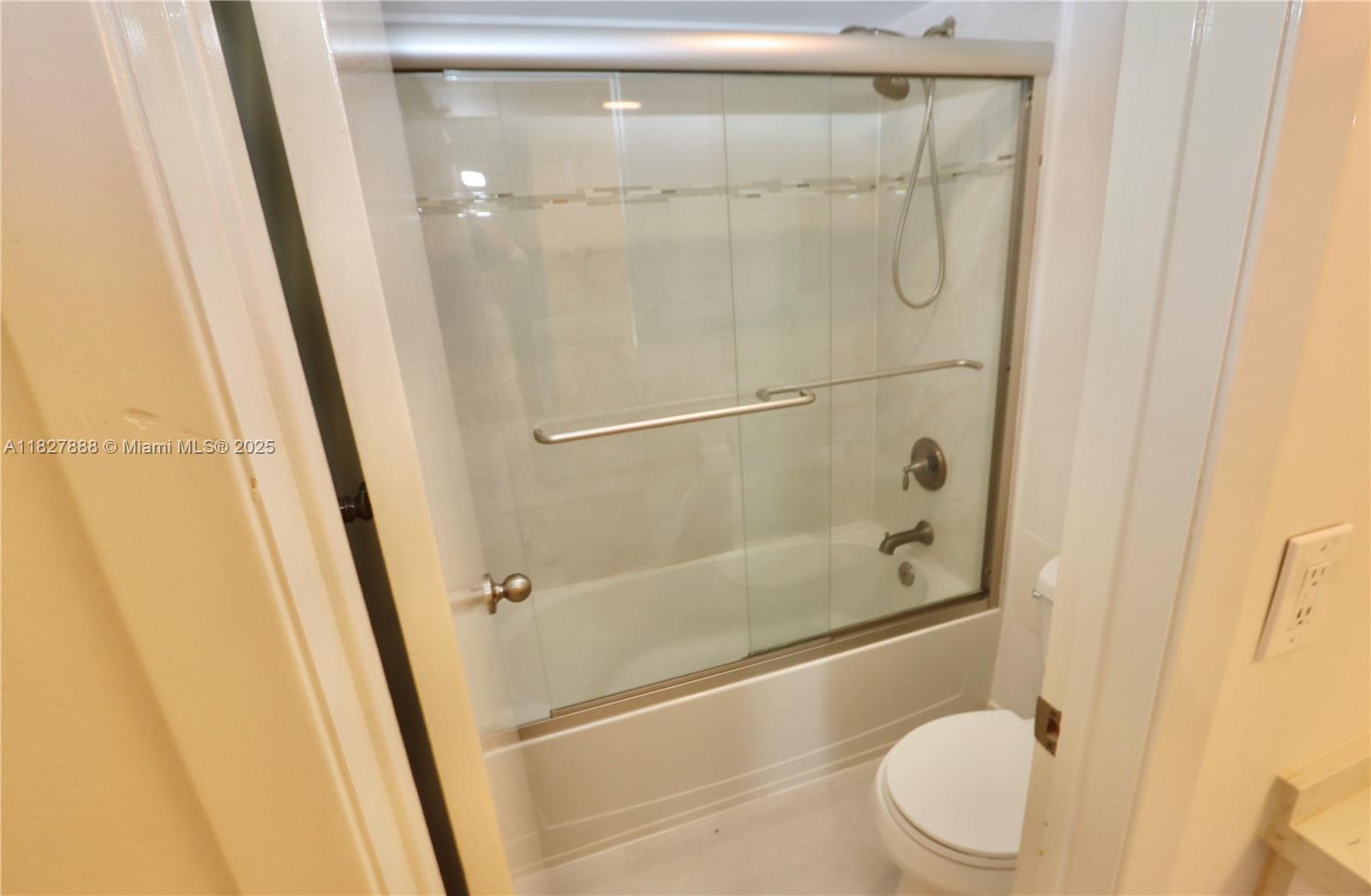 ENSENADA CONDO BLDG E-II - Residential