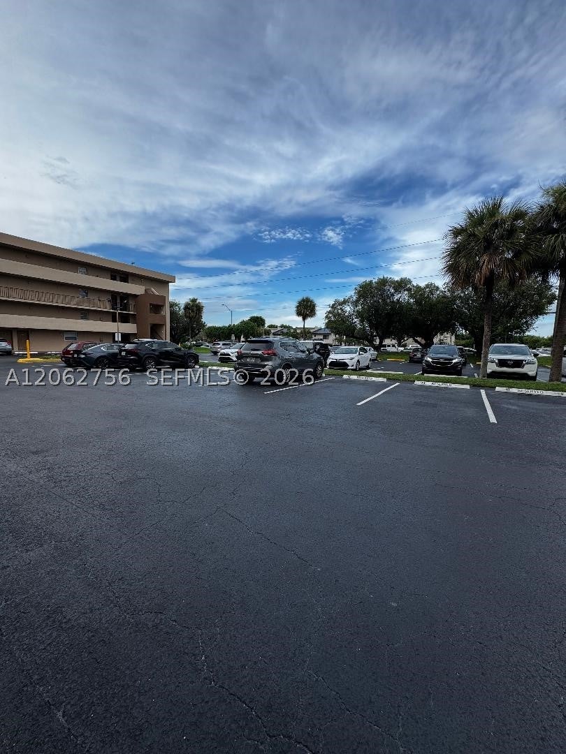 702 NW 87th Ave 105