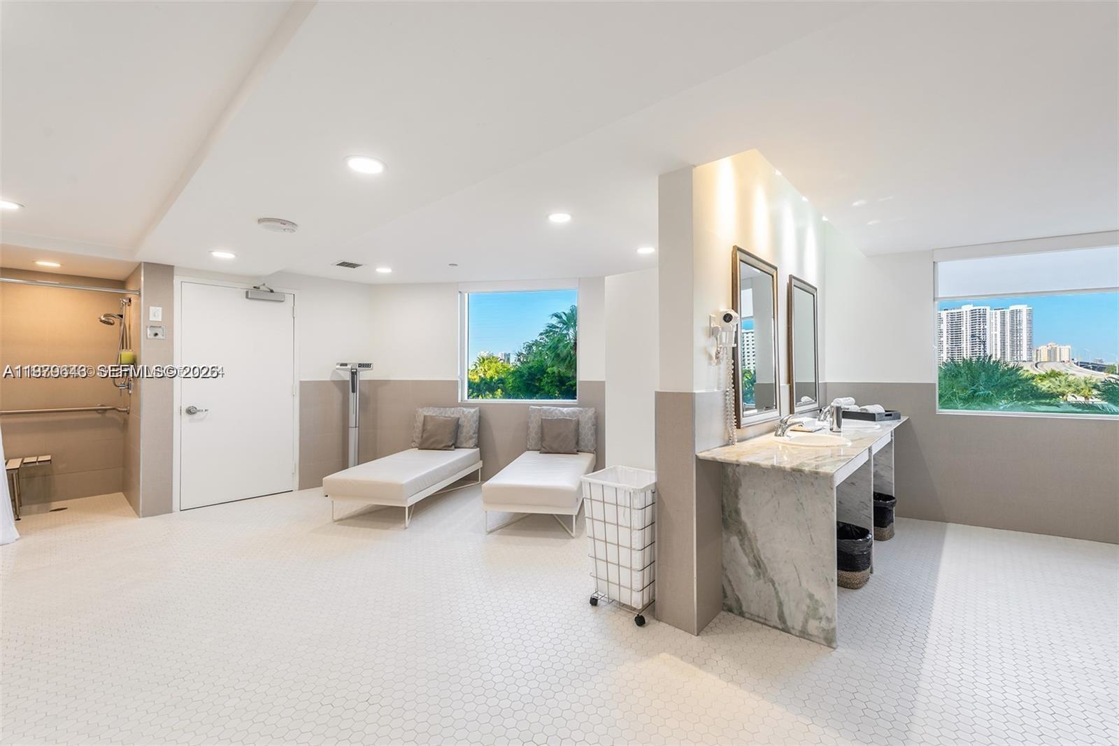 OCEAN TWO CONDO - Residential Lease