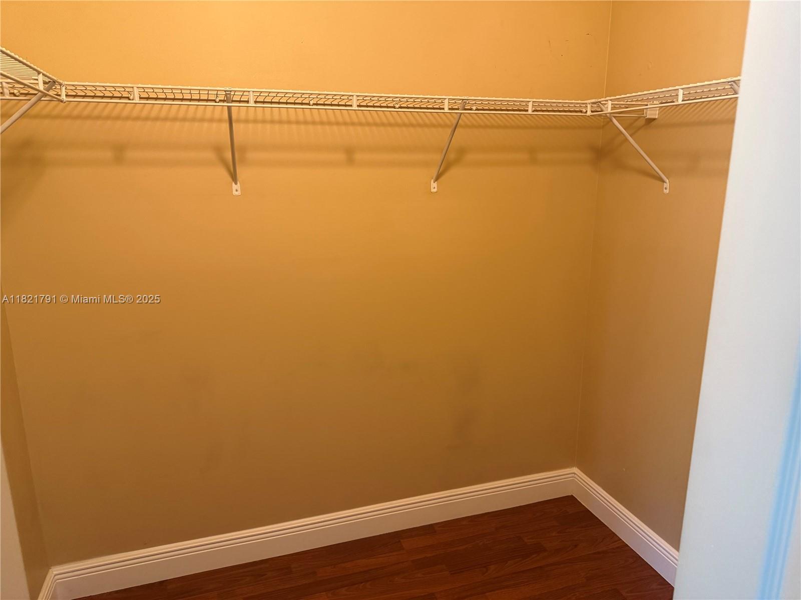 FLORIDIAN ISLES - Residential