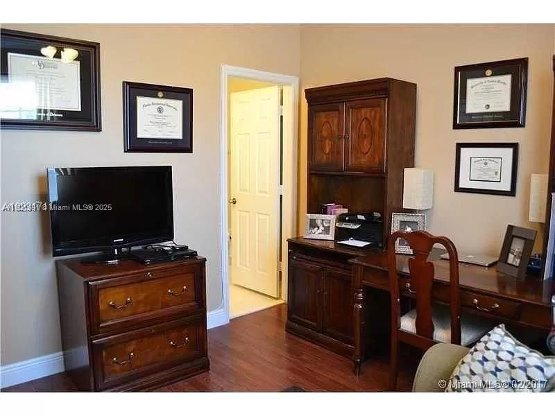 FLORIDIAN ISLES - Residential