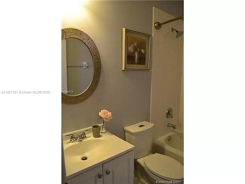 FLORIDIAN ISLES - Residential