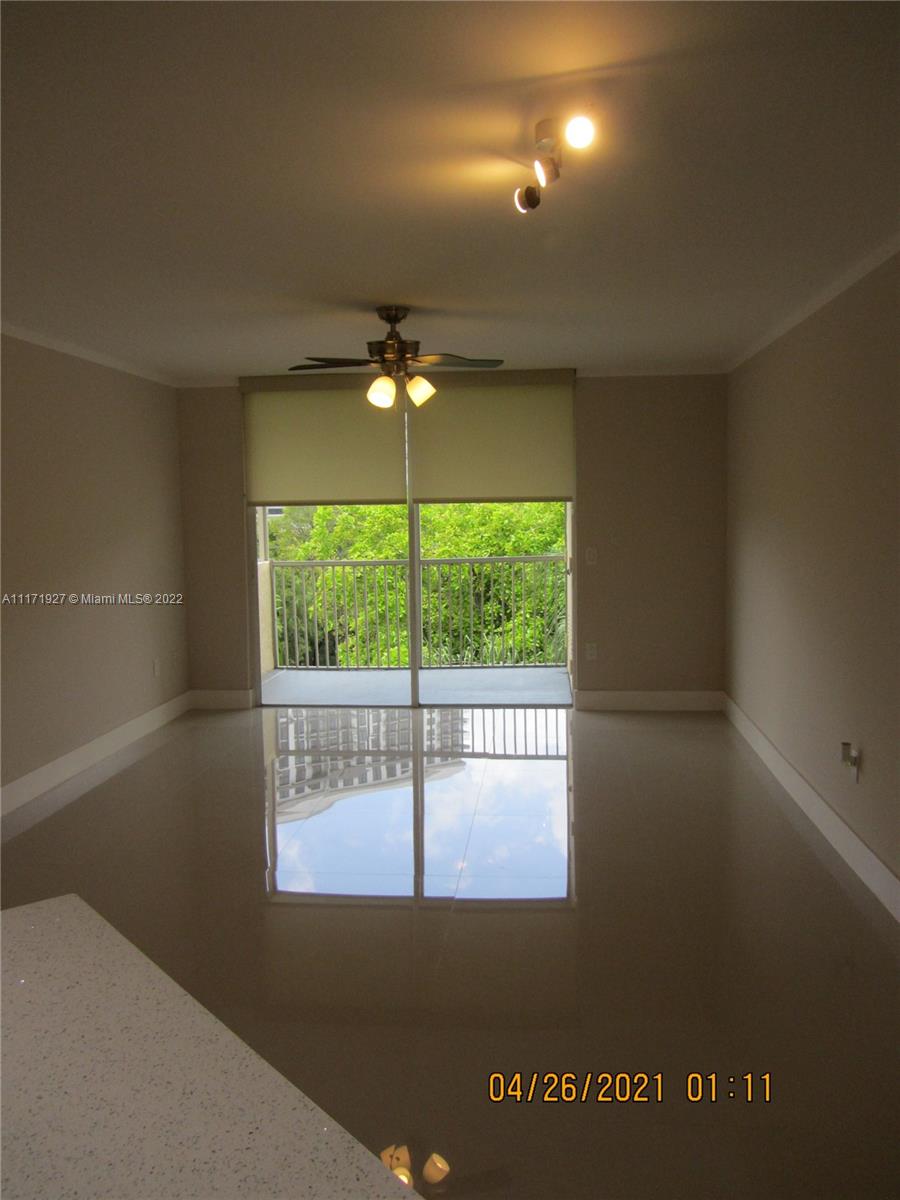 LAS VISTAS AT DORAL CONDO - Residential