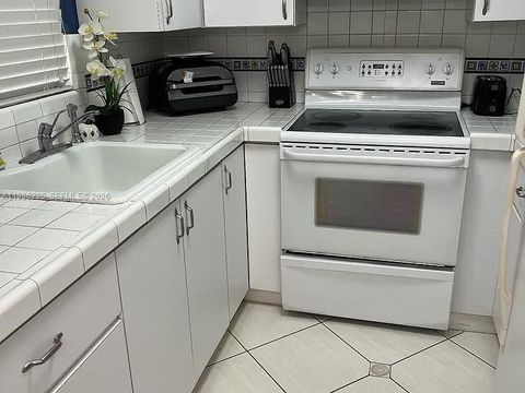 6620 W 2nd Ct 407 Hialeah FL 33012