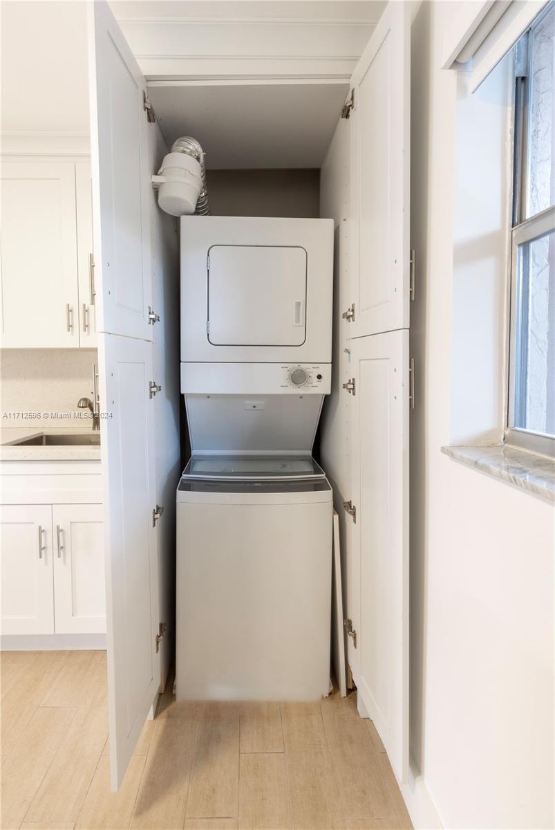 NOVA GARDENS CONDO - Residential