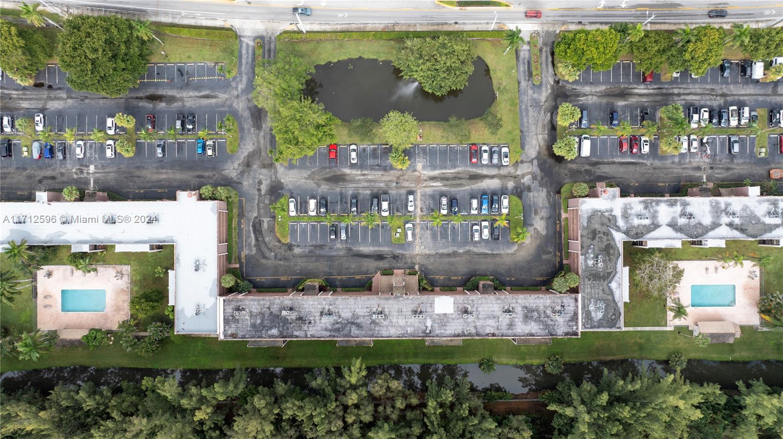 NOVA GARDENS CONDO - Residential