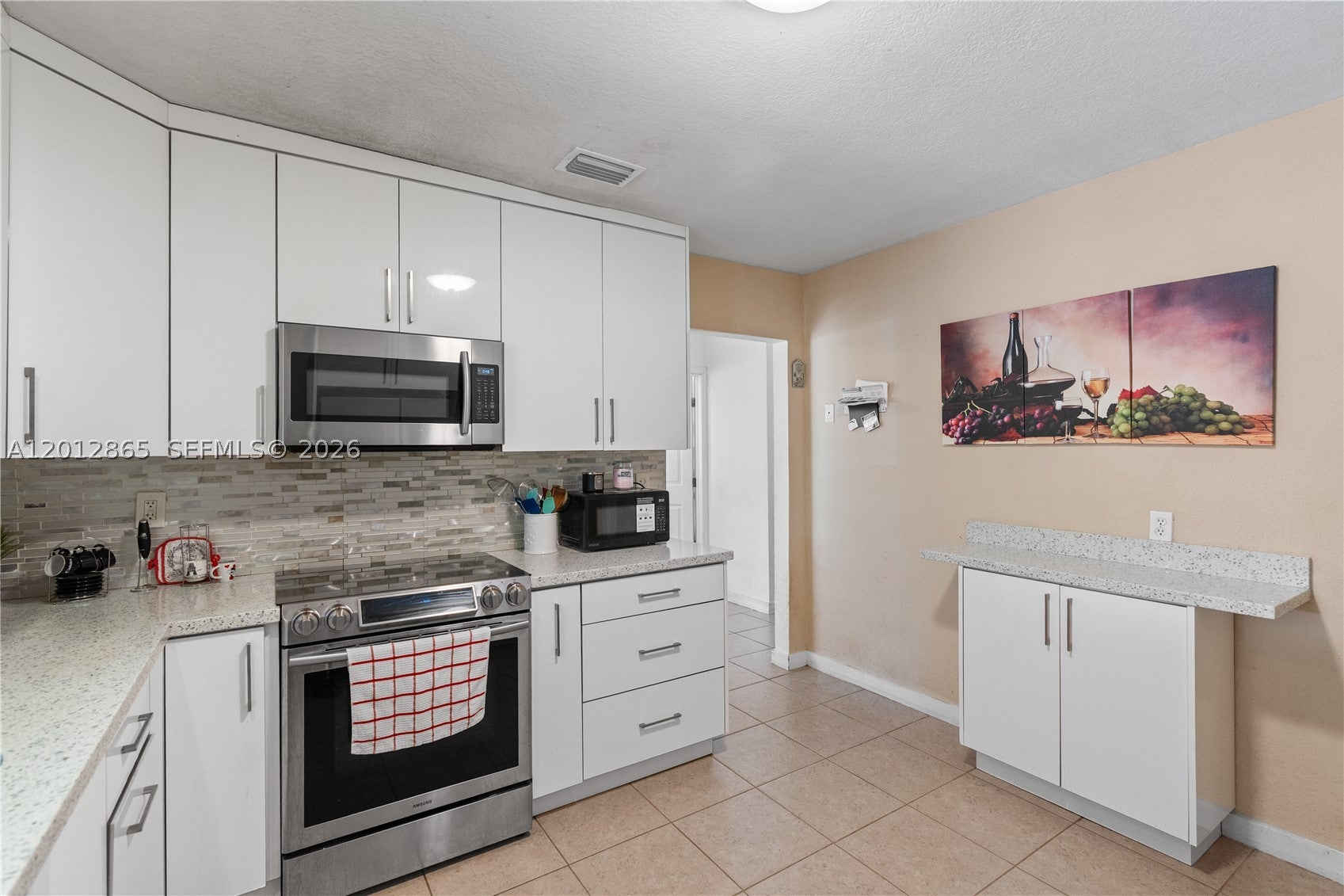 5300 NW 30th Pl, Miami FL 33142
