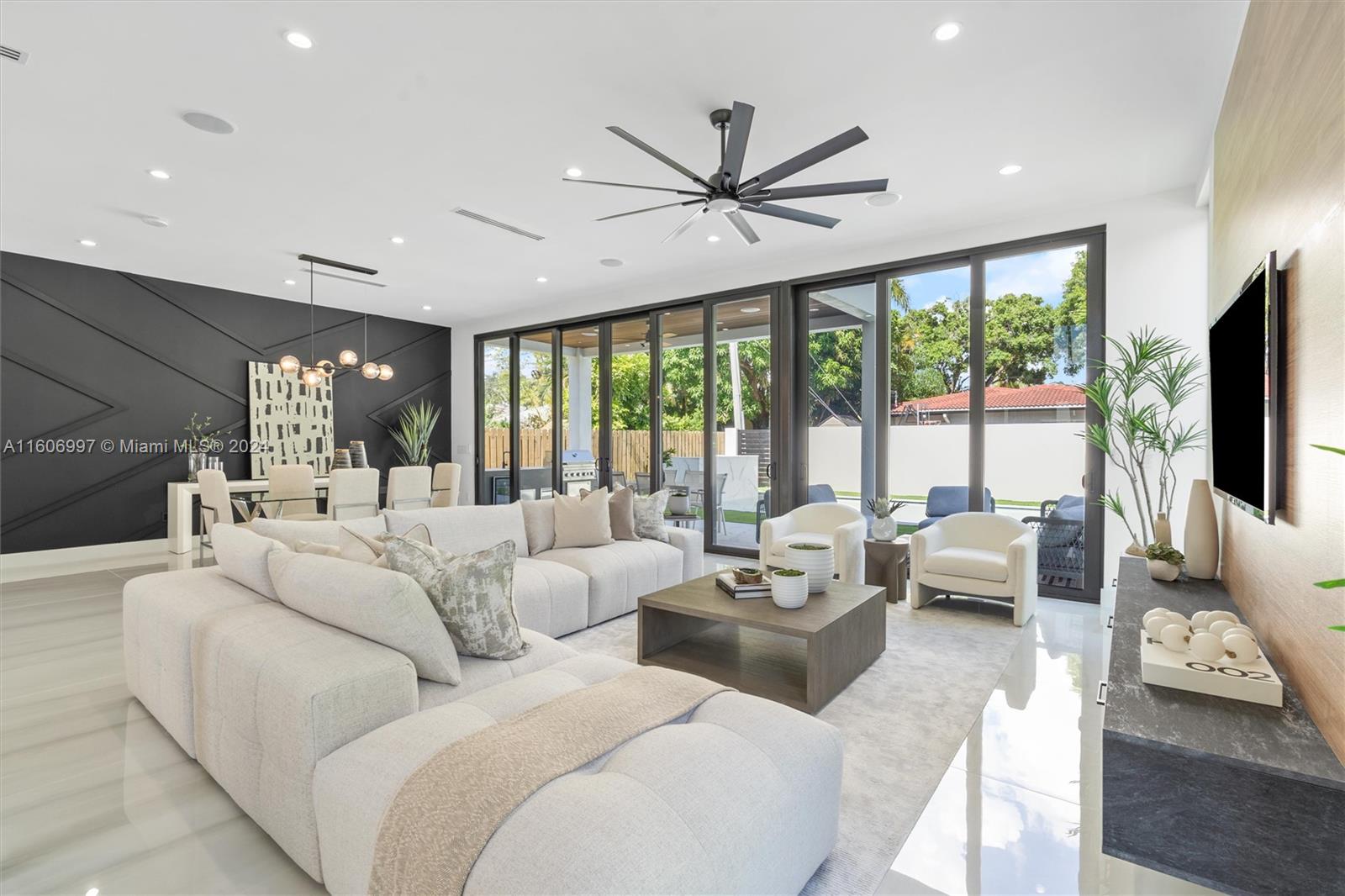 VICTORIA PARK - Residential