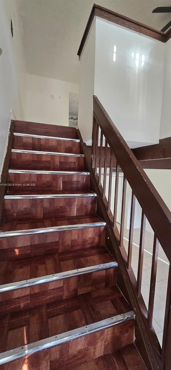 TRIANON PARK CONDO - Residential