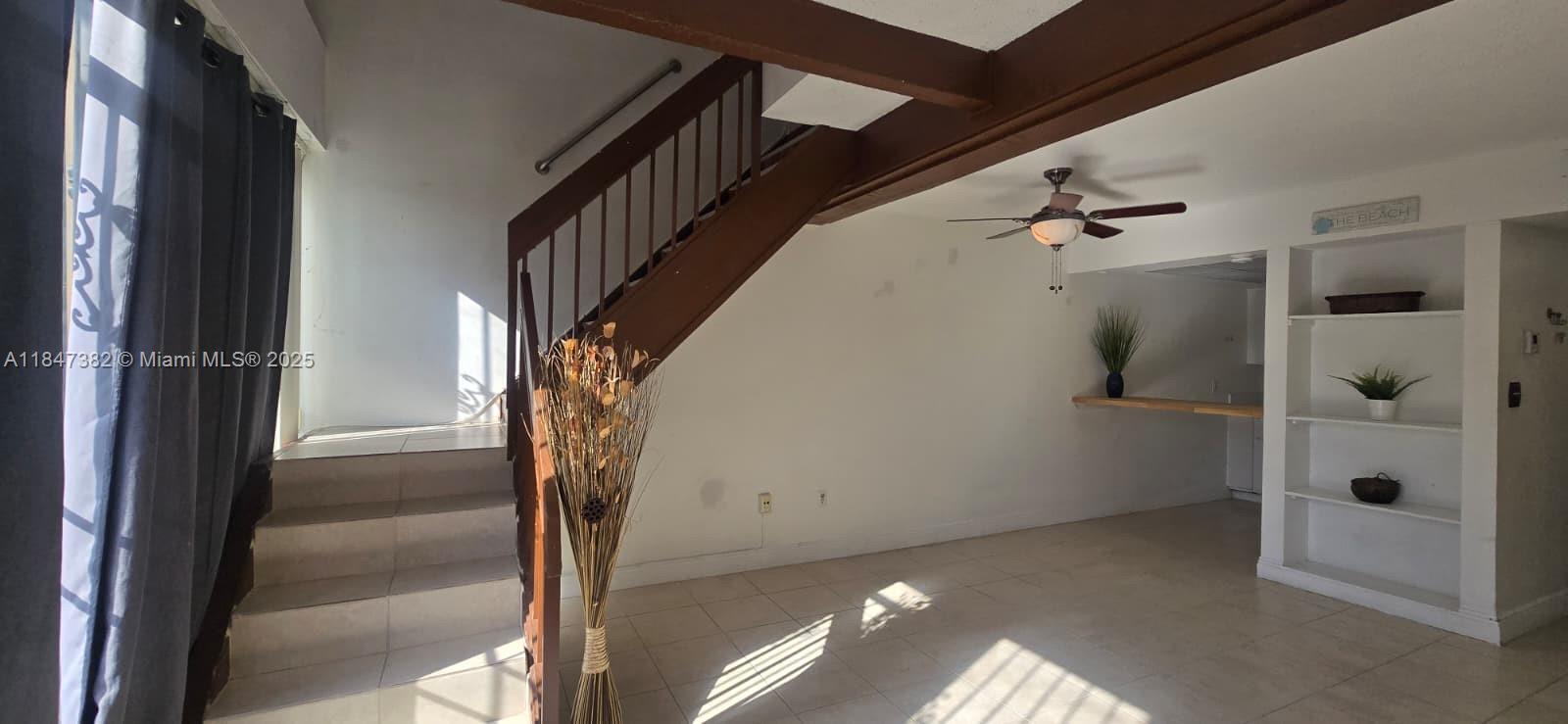 TRIANON PARK CONDO - Residential
