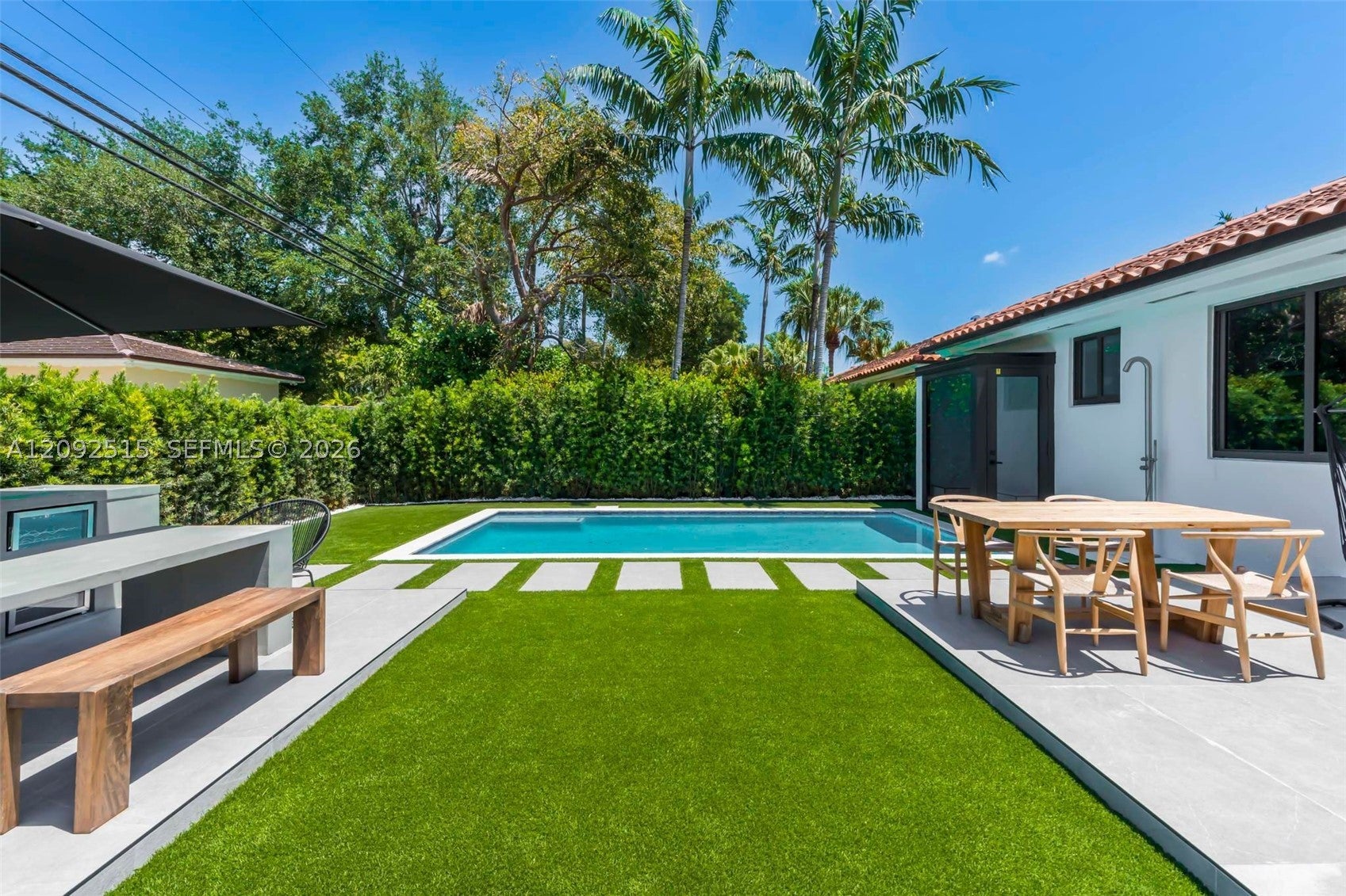 1543 Bird Rd -
