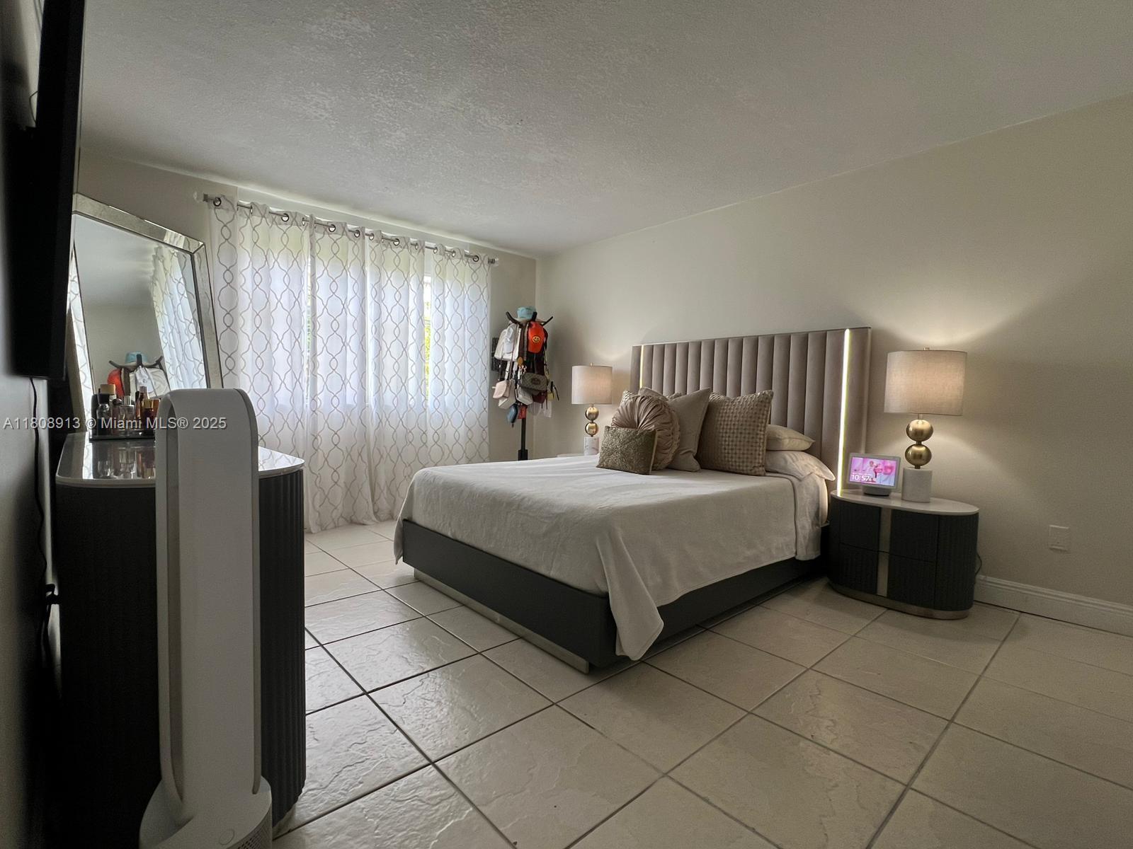 DORAL GARDENS CONDO - Residential