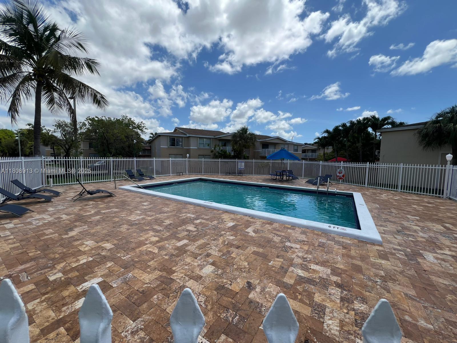 DORAL GARDENS CONDO - Residential