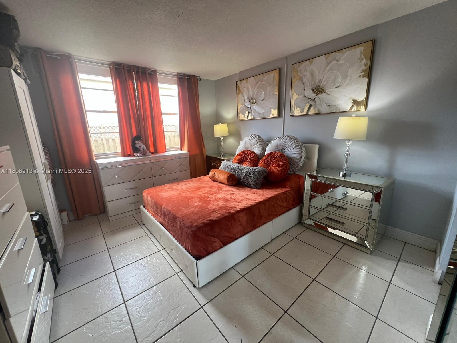 DORAL GARDENS CONDO - Residential