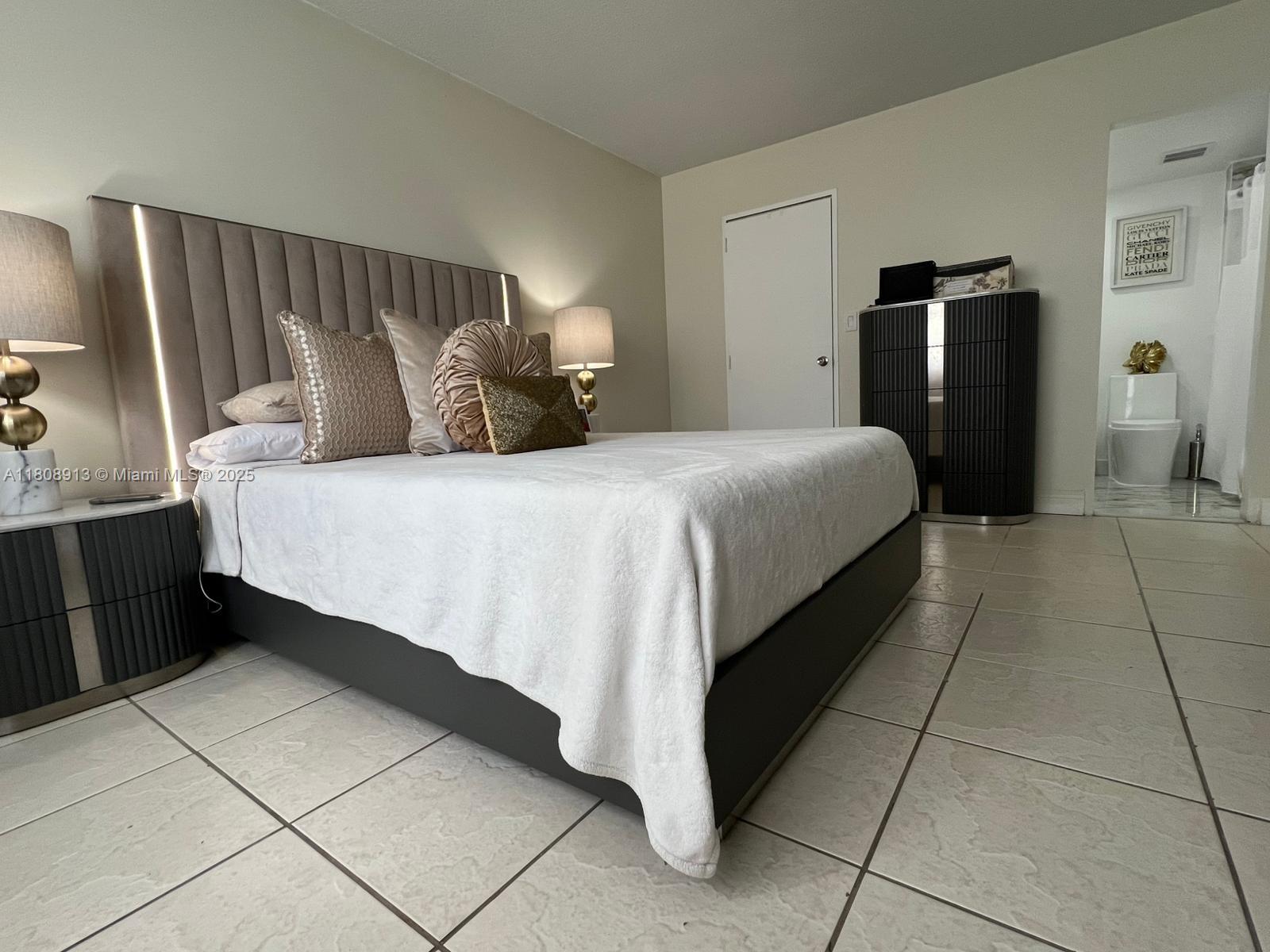 DORAL GARDENS CONDO - Residential