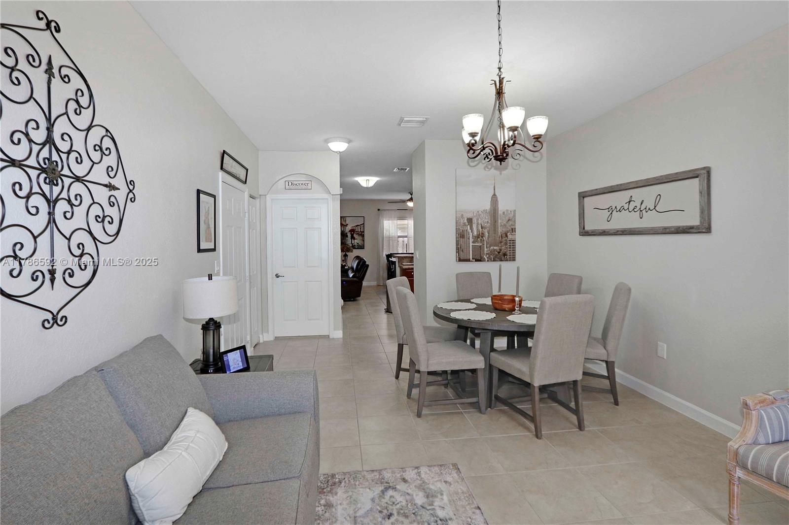 TRELLIS AT BAYSHORE - Residential