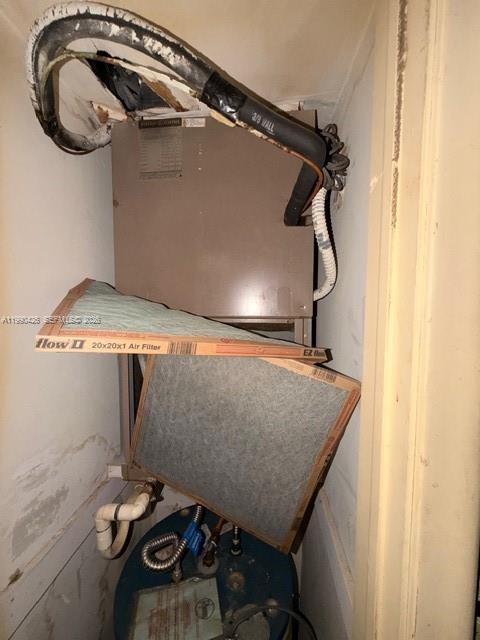 CASTLE APARTMENTS 14 COND - Residential