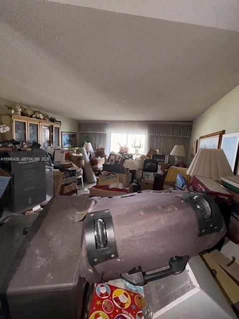 CASTLE APARTMENTS 14 COND - Residential