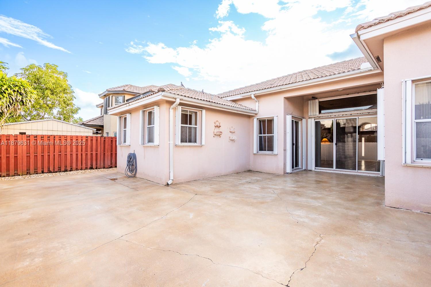 SHOMA ESTATES - Residential