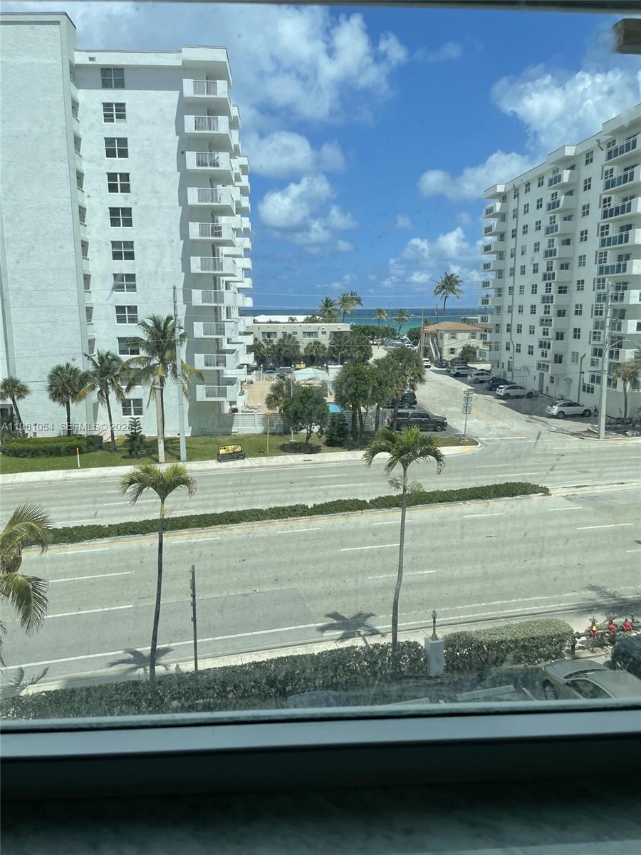 TRAFALGAR TOWERS - Residential Lease