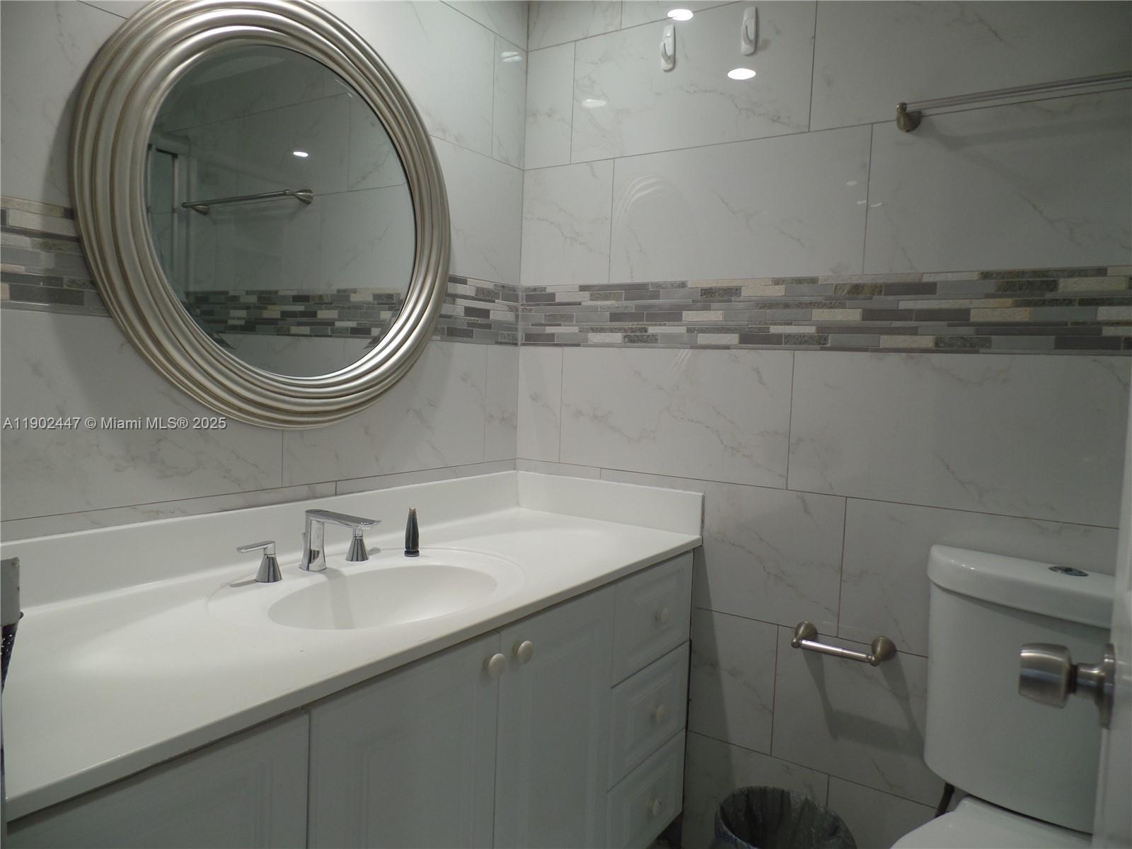 210 172nd St 127