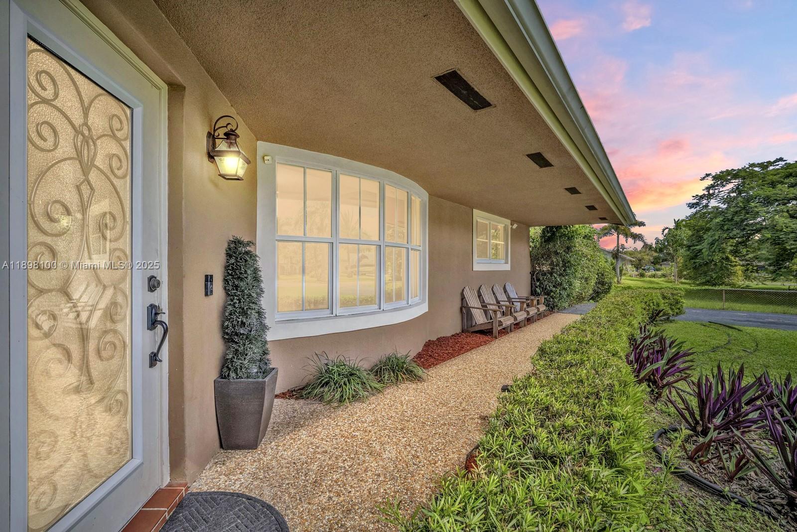 FLA FRUIT LANDS - Residential