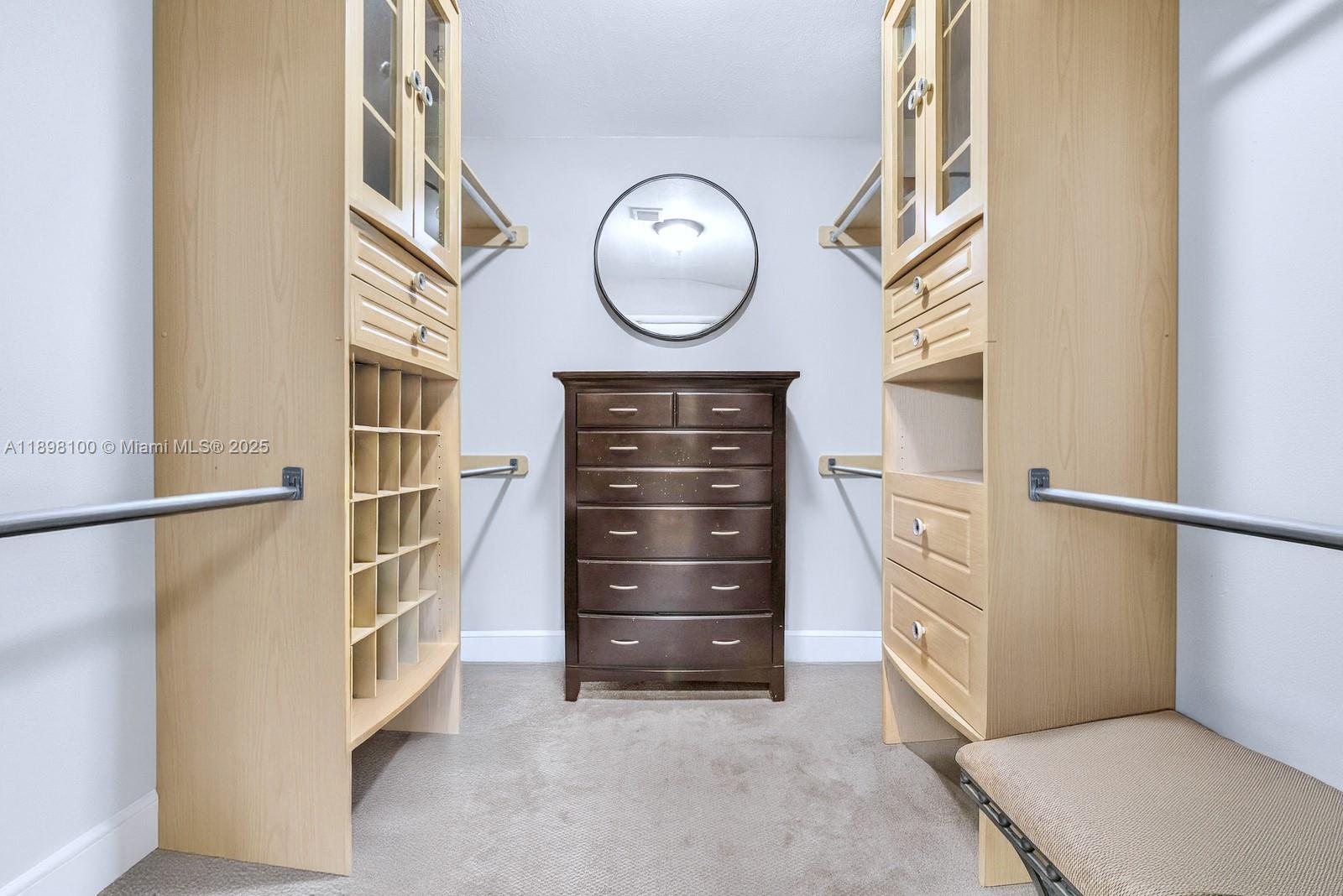 FLA FRUIT LANDS - Residential