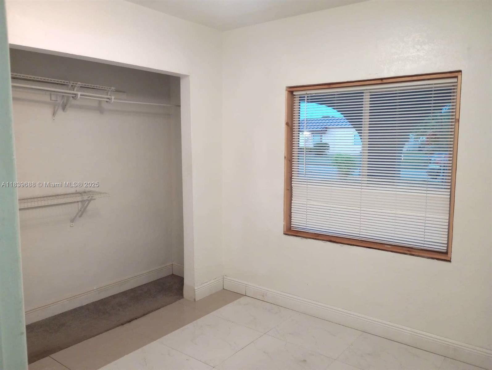 RICHMOND HEIGHTS - Residential