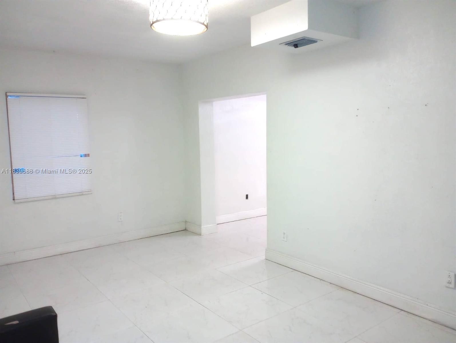 RICHMOND HEIGHTS - Residential