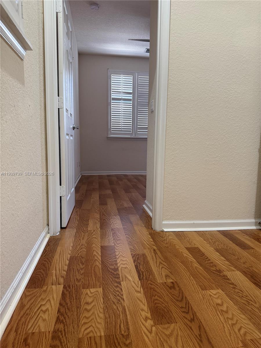 GREENWICH - Residential