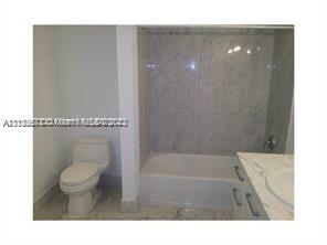 VIZCAYNE SOUTH CONDO - Residential