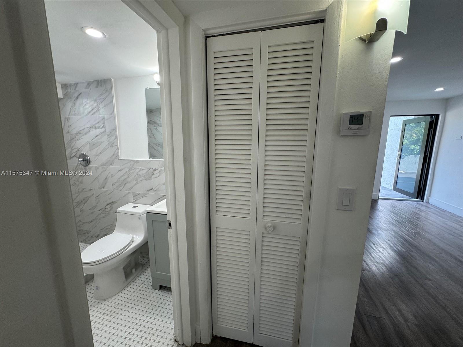 THE ROADS CONDO APTS - Residential Lease