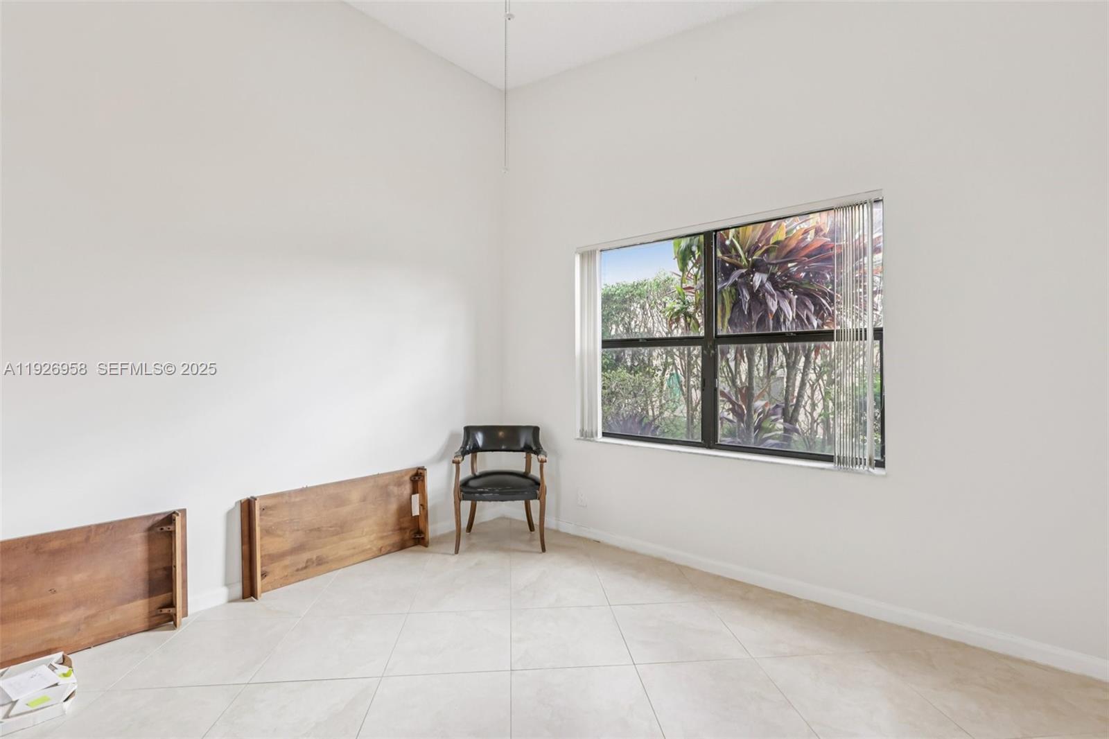 MARBELLA WOODS - Residential