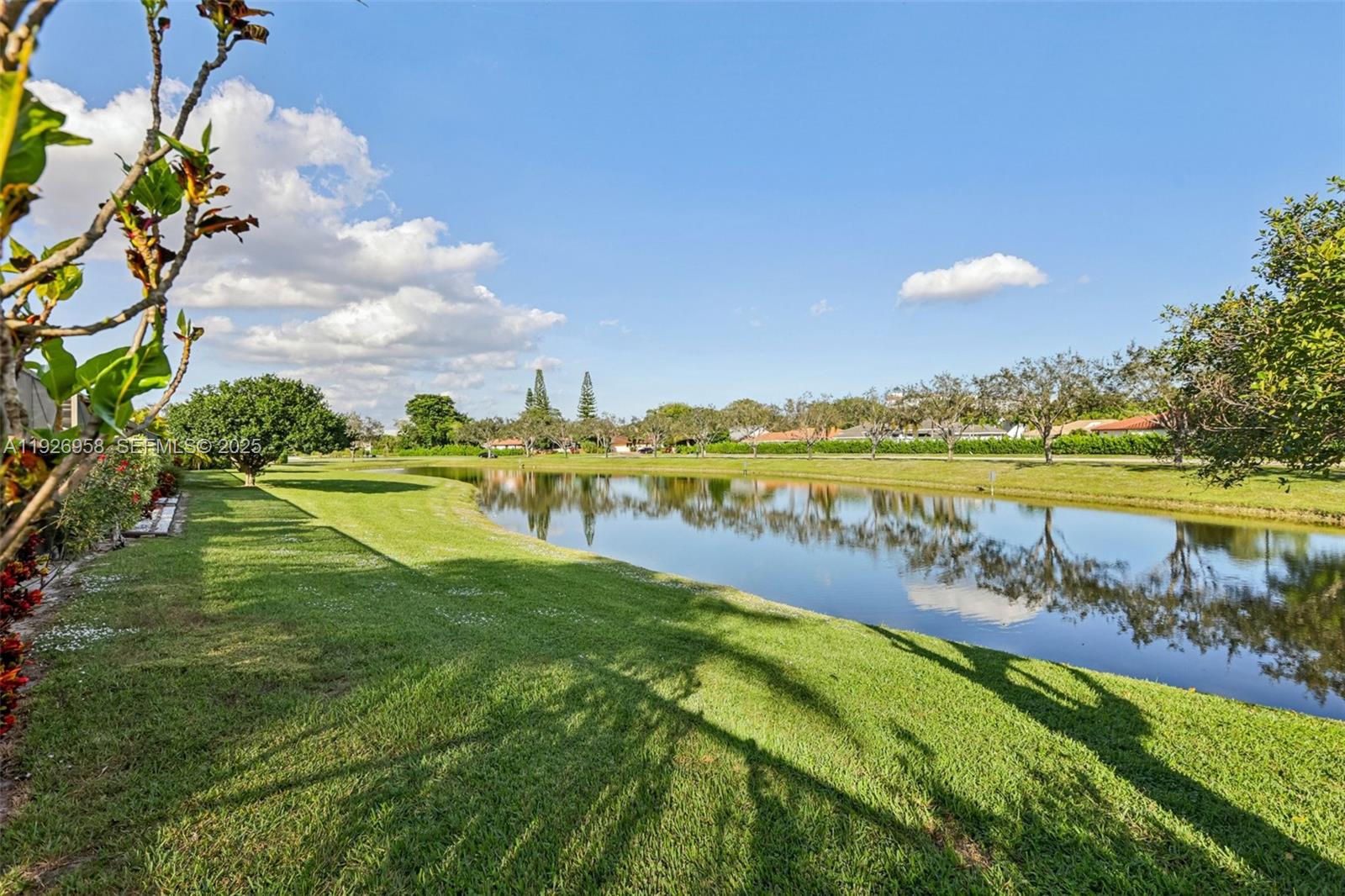 MARBELLA WOODS - Residential