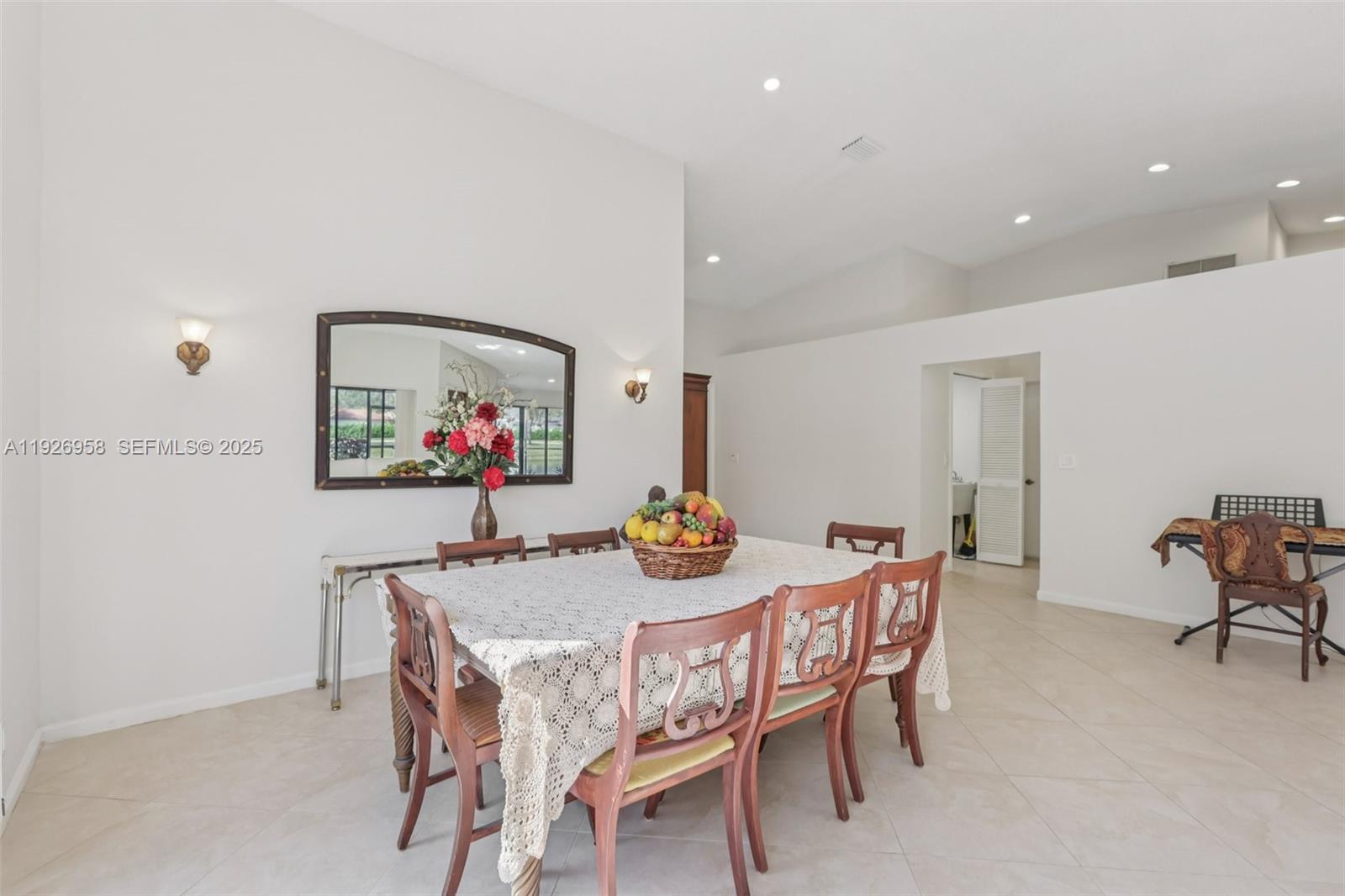 MARBELLA WOODS - Residential