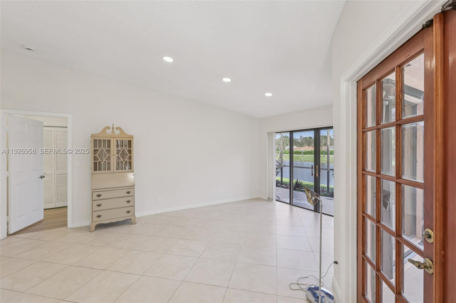 MARBELLA WOODS - Residential