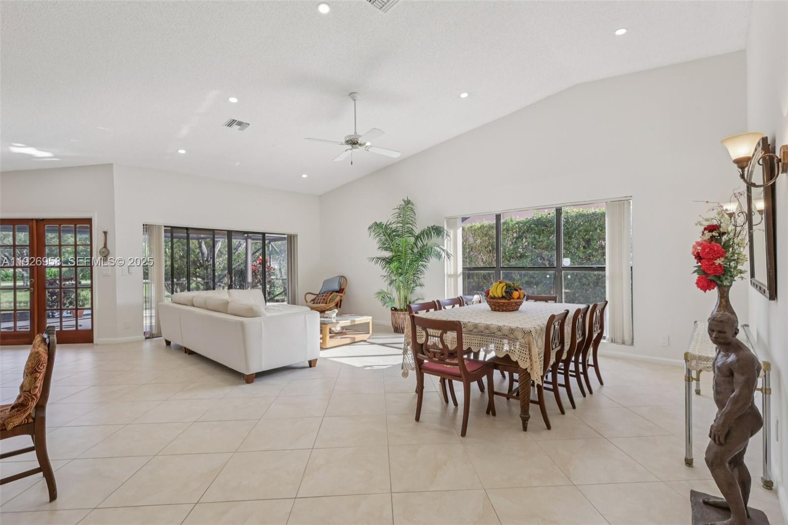 MARBELLA WOODS - Residential