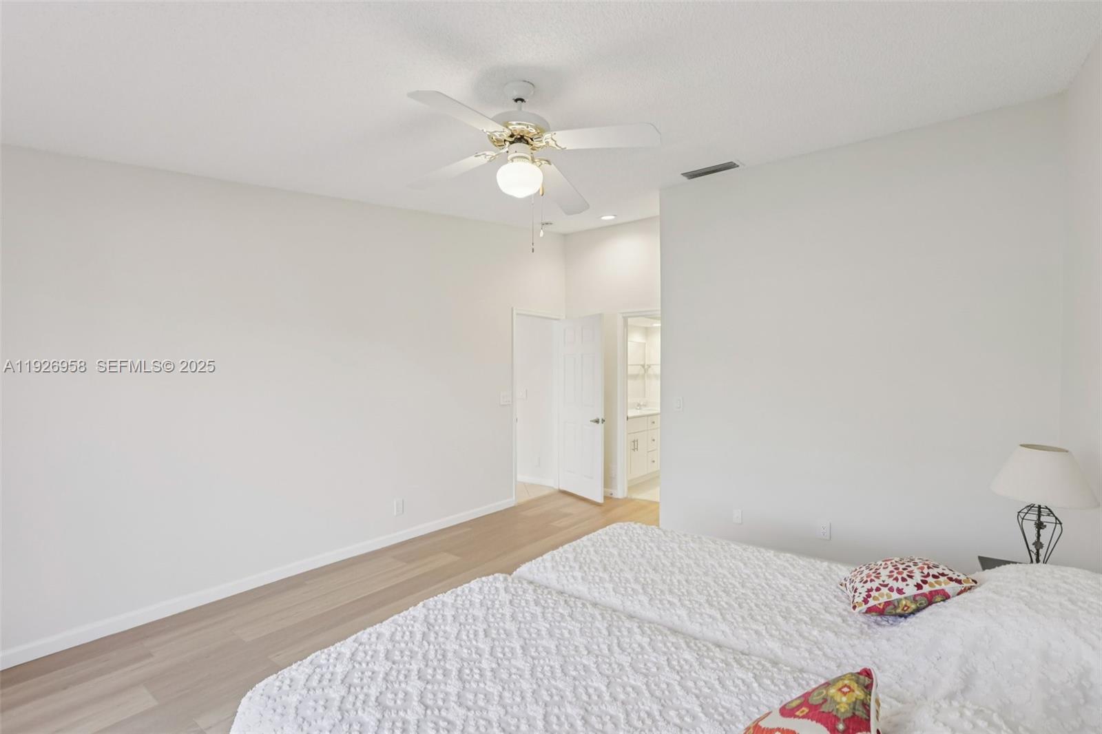 MARBELLA WOODS - Residential