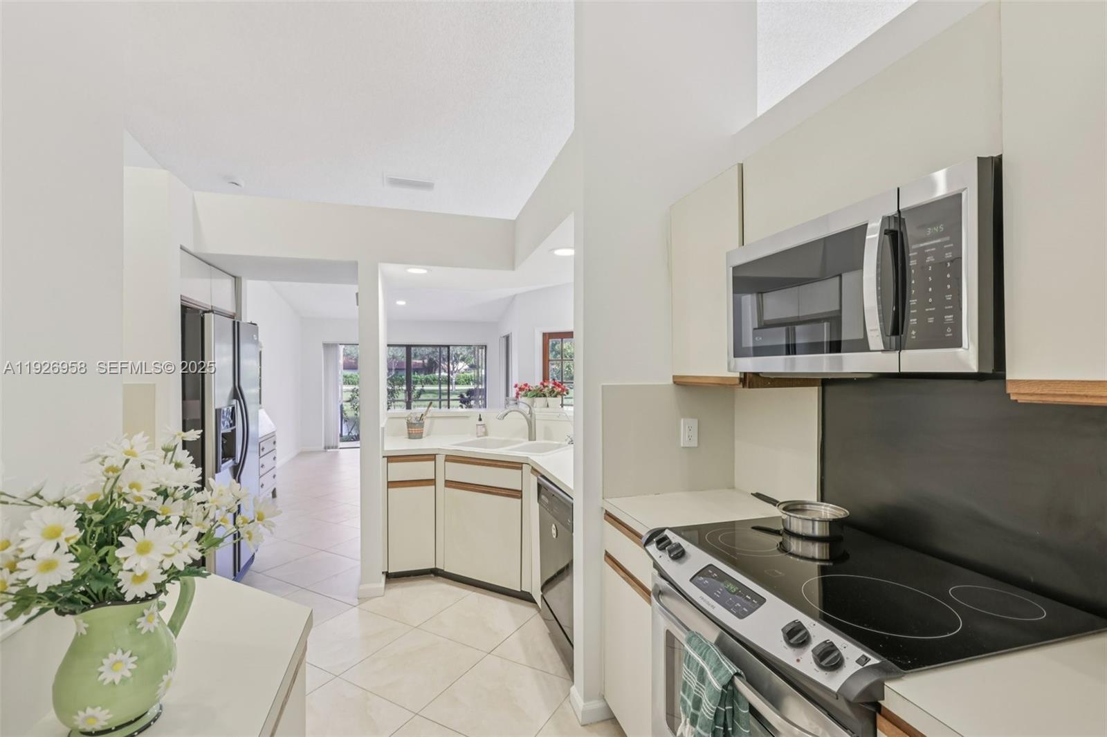 MARBELLA WOODS - Residential