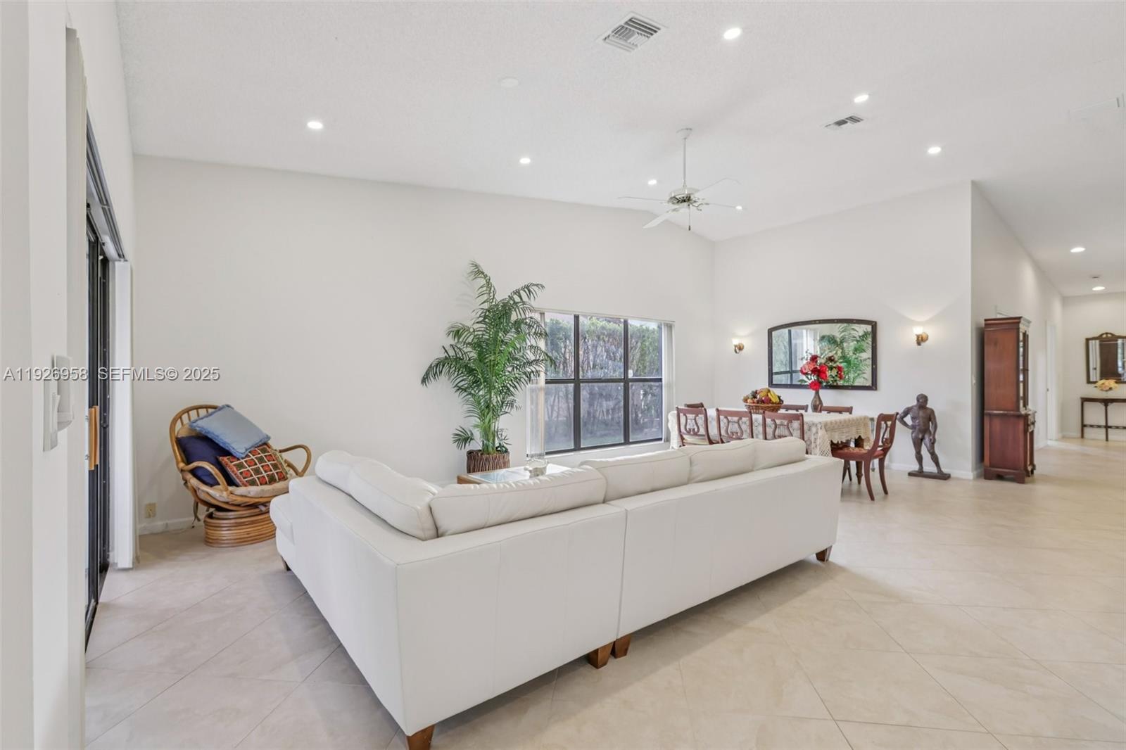 MARBELLA WOODS - Residential