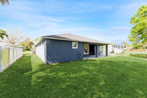 listing image 50