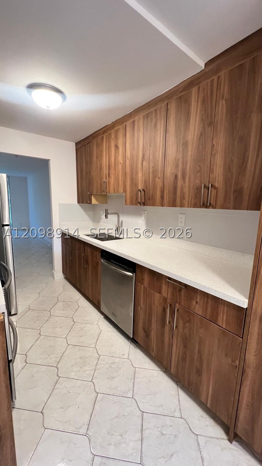 2998 NW 48th Ter 131, Lauderdale Lakes FL 33313