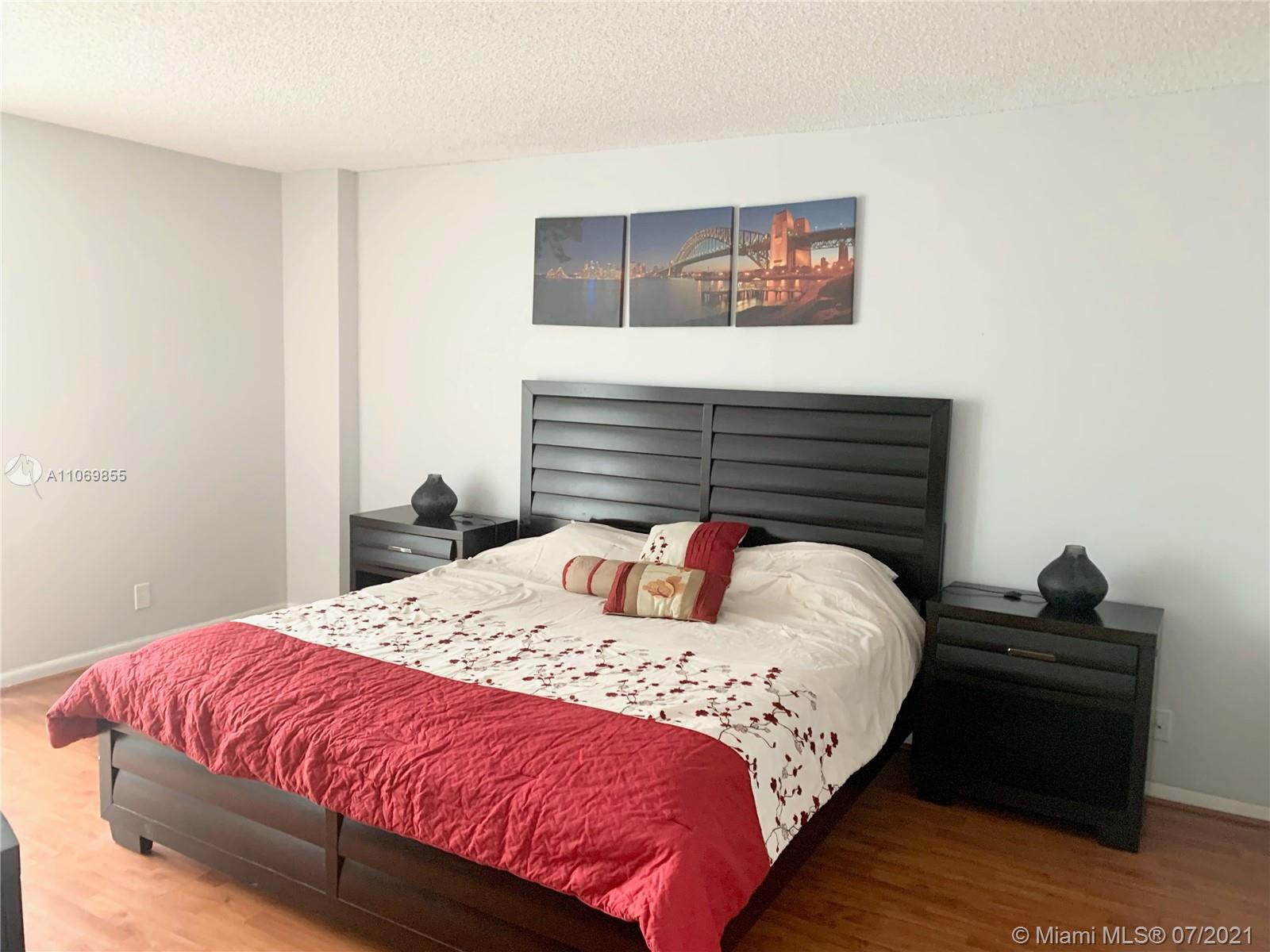 PARC CENTRAL AVENTURA EAS - Residential Lease