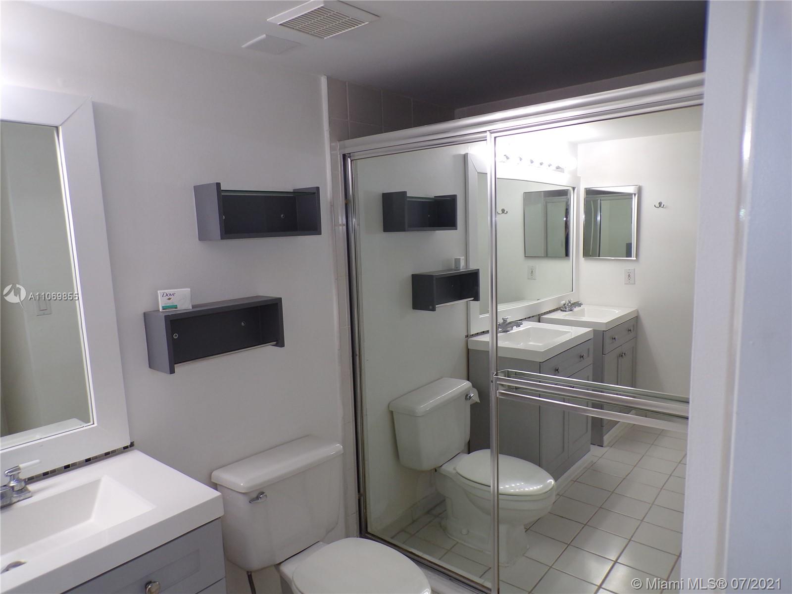 PARC CENTRAL AVENTURA EAS - Residential Lease