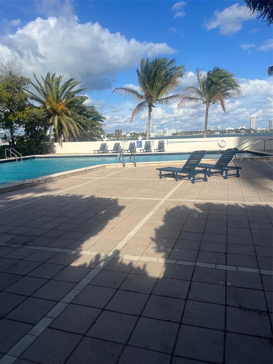 CARIBBEAN TOWERS CONDO - Residential