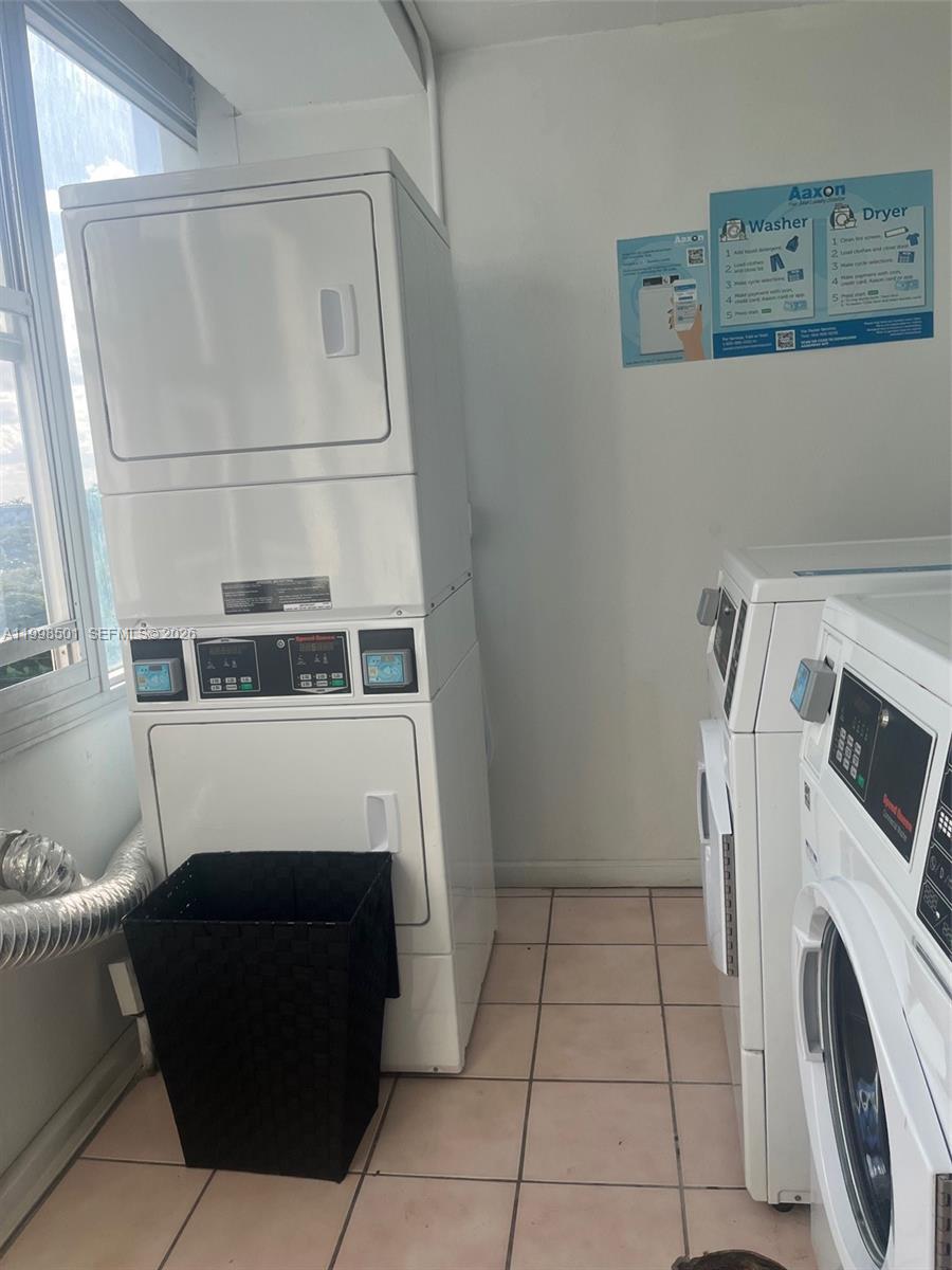 CARIBBEAN TOWERS CONDO - Residential