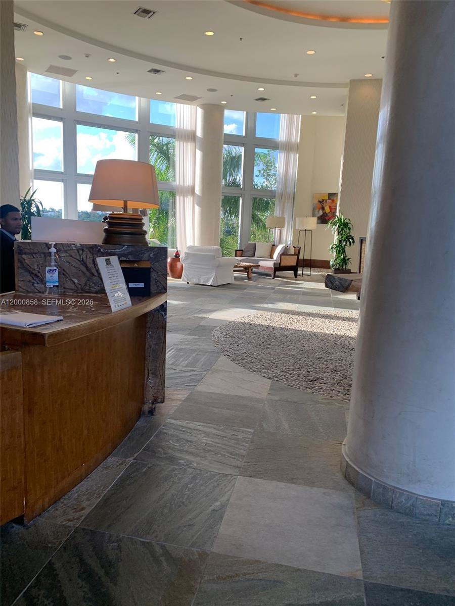 TAO SAWGRASS CONDOMINIUM - Residential