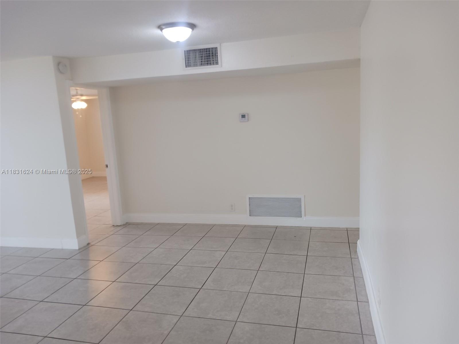 5900 NW 17th Pl 109