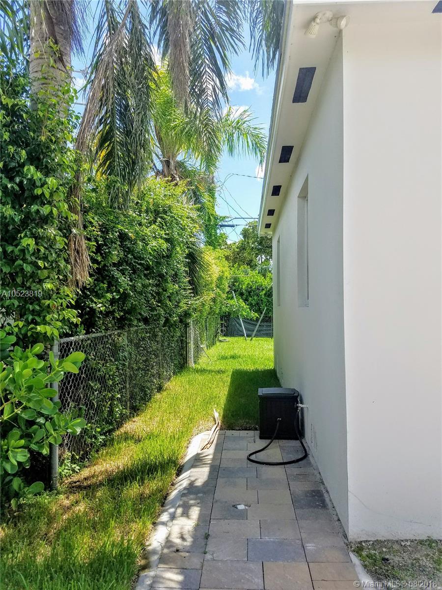 TAMIAMI ACRES PLAN 2 - Residential Lease