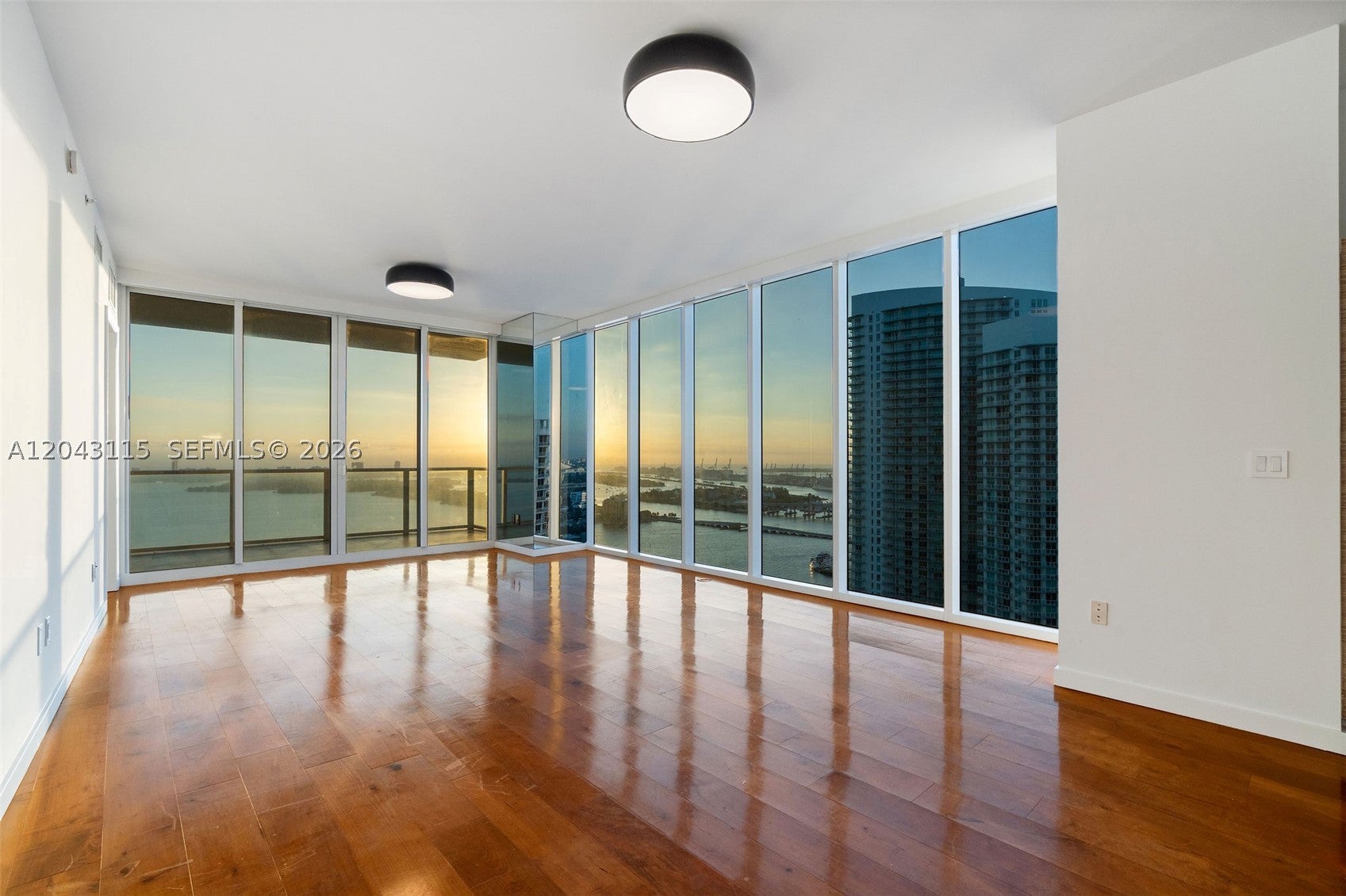2020 N Bayshore Dr 3510